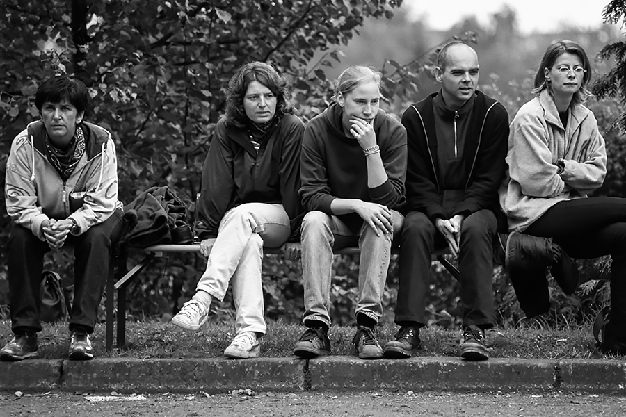 DM Mixte in Saarwellingen - Hilde, Steff, Denise, Dieter und noch eine Frau beim Zuschauen